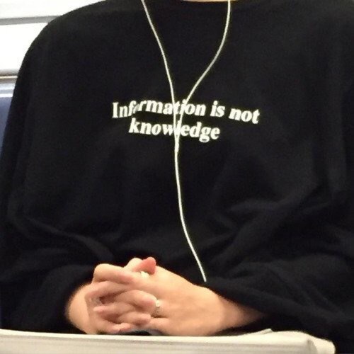 Cropped Slogan Sweatshirt Snapshot